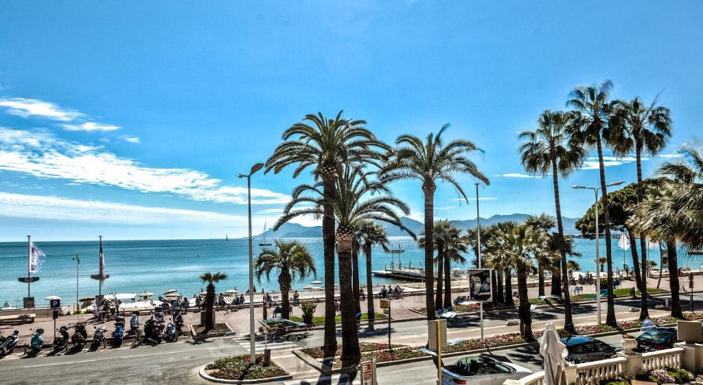 Bleu Rivage Hotel Cannes Exterior photo